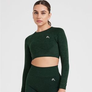 NWT Oner Active Effortless Seamless Long Sleeve Crop Top
